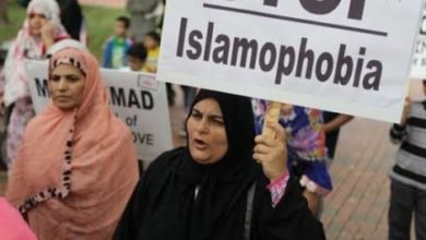 صورة هل تتغذى الإسلاموفوبيا في كندا على الممارسات الغريبة لبعض المسلمين؟(١)
