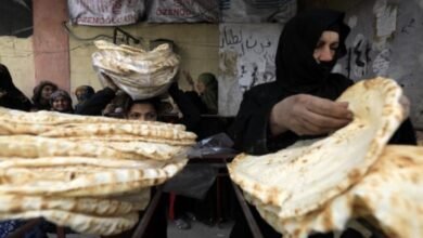 صورة الأزمة الإقتصادية في سوريا و انخفاض القدرة الشرائية للمواطنين.